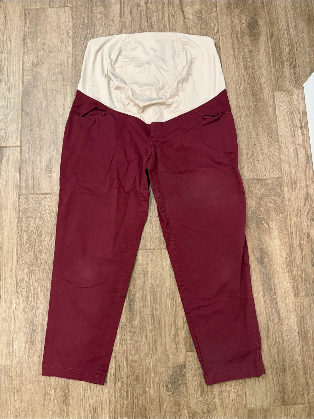 Isabel Maternity Pull-On Ankle Pants in Burgundy